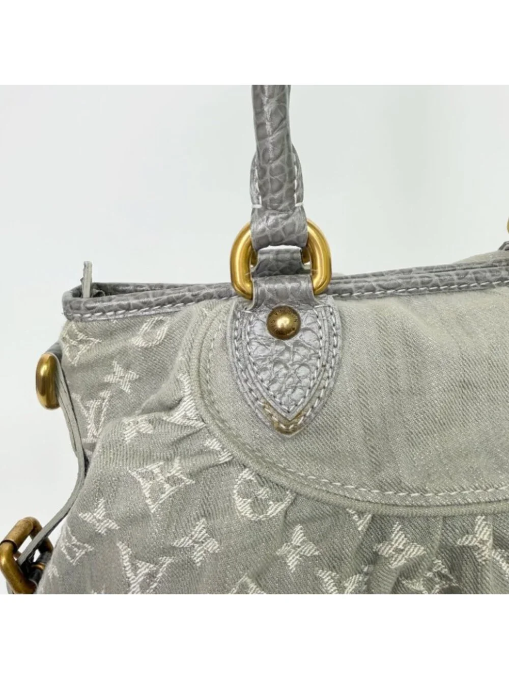 Louis Vuitton this authentic